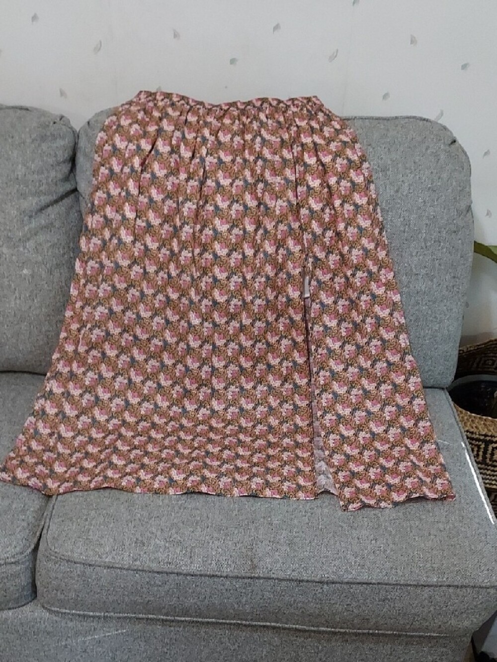 J. Crew Pink Floral Elastic Waist Skirt - Picture 2 of 6